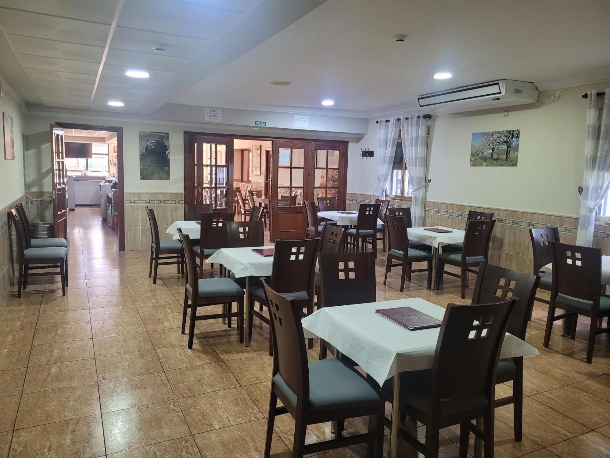 Hostal Restaurante El Paraiso Don Benito Ngoại thất bức ảnh
